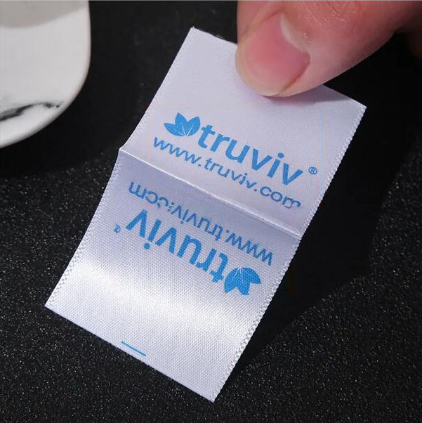 Tại sao nhãn Wash Care trên mỗi bộ quần áo?